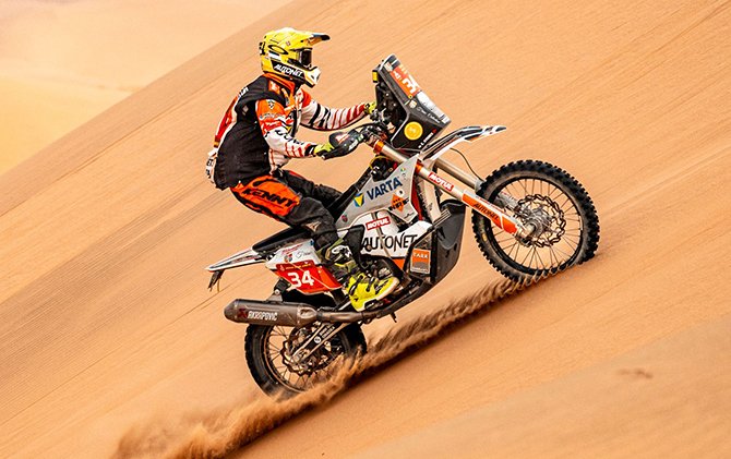 Mani Gyenes luptă să ajungă la finișul Dakar 2026