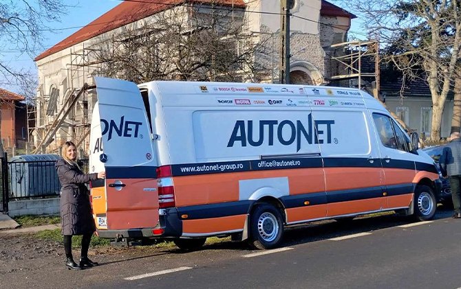 Autonet Import, partener logistic al proiectului caritabil Crăciunul cu Zâmbete